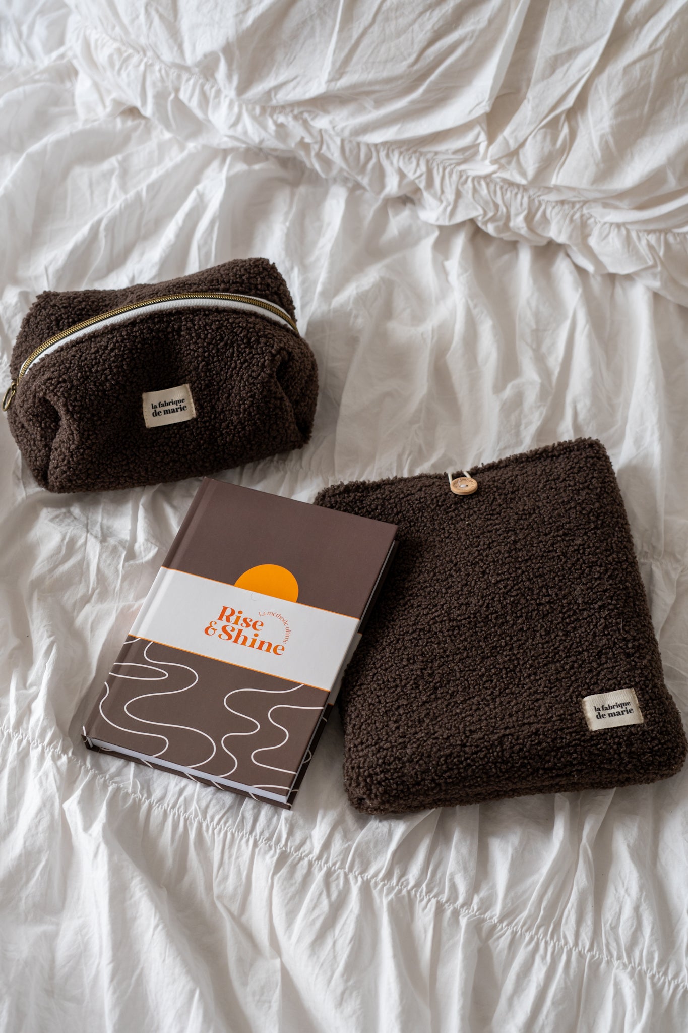 L'Agenda Chocolat x sa trousse et pochette (édition limitée)